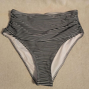 NWT CUPSHE Stripe White Black High Rise Ruched Swimsuit Bikini Bottom Size Md